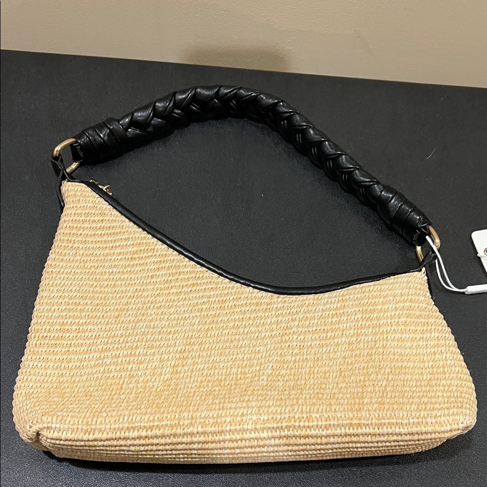 Urban Expressions | Natural Woven Shoulder Bag w/ Braided Handle - Picture 5 of 11